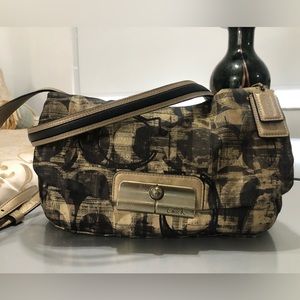 Coach black/gold purse